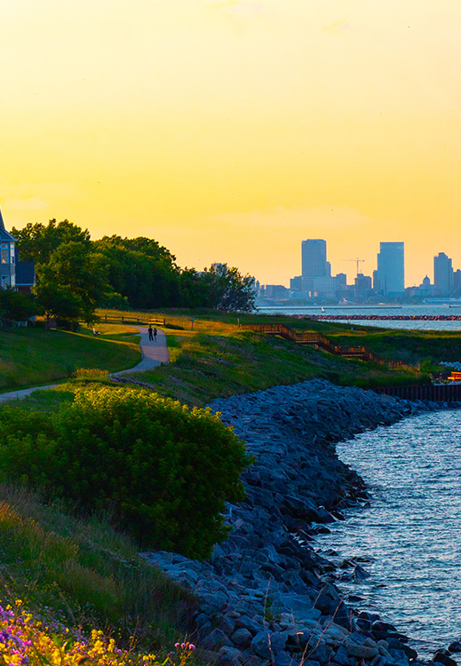 Skyline Milwaukee Photo